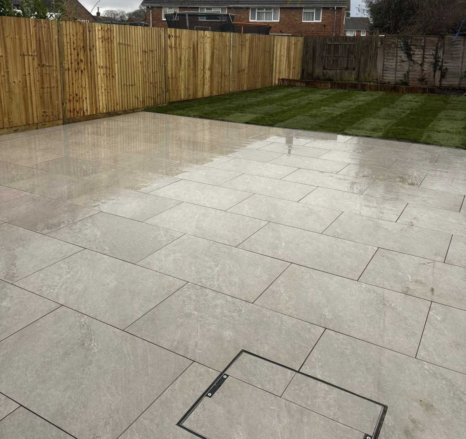 Resin-bound driveway installation in Horsham by King Surfacing